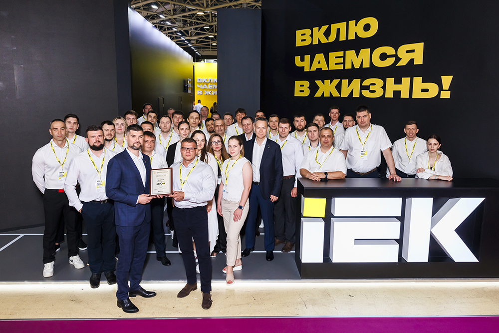 3_0R8A7948.jpg 3_0R8A7948.jpg