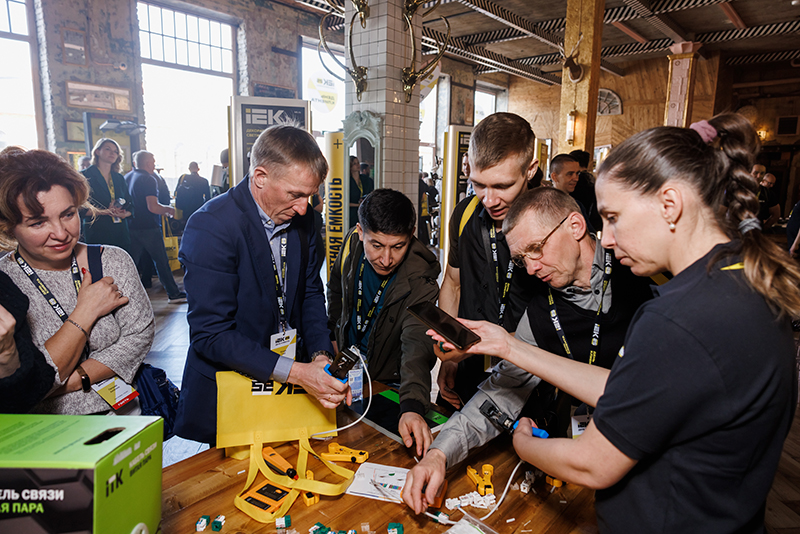 7_0R8A7425.jpg 7_0R8A7425.jpg