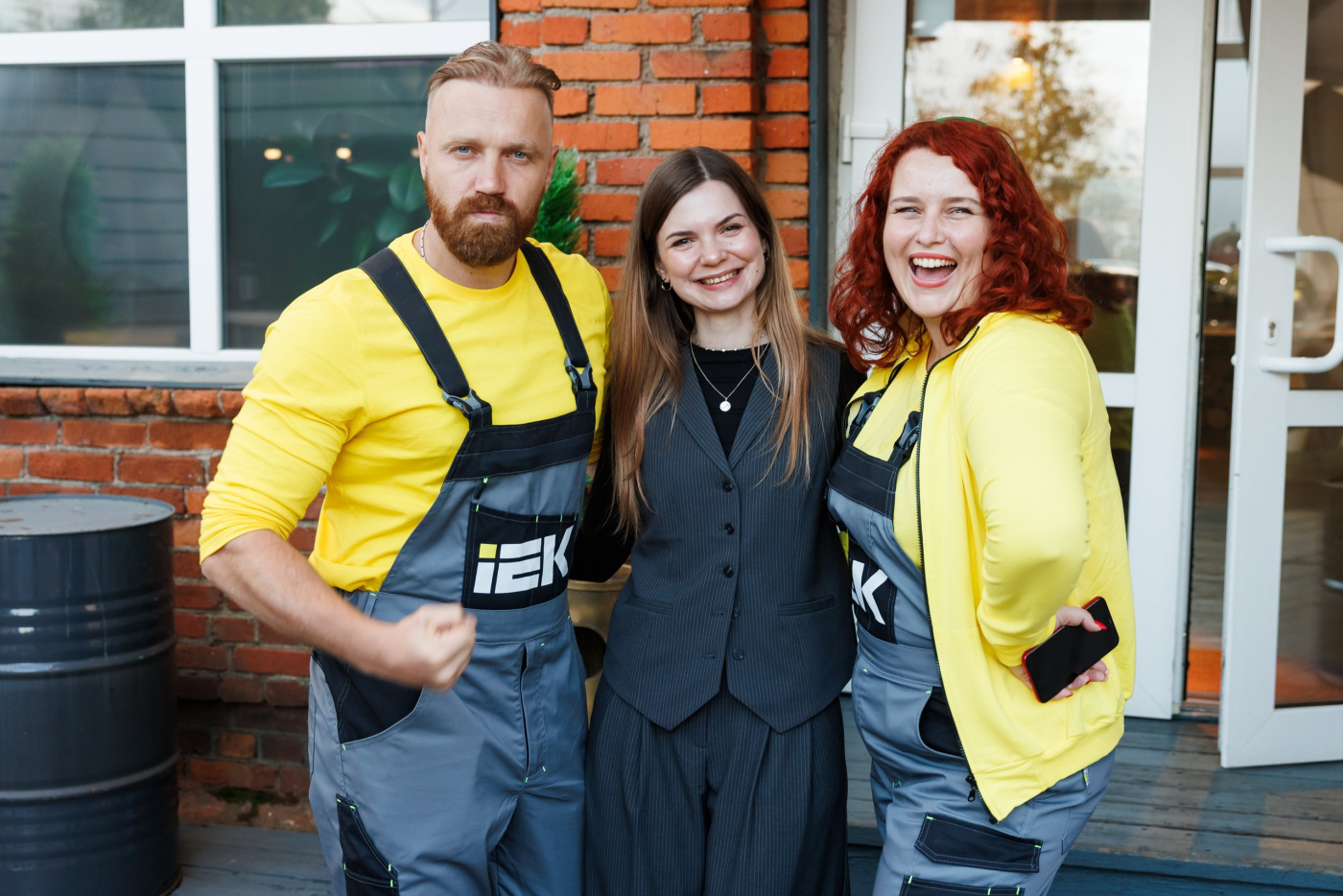 3_iek-319_resized.jpg 3_iek-319_resized.jpg