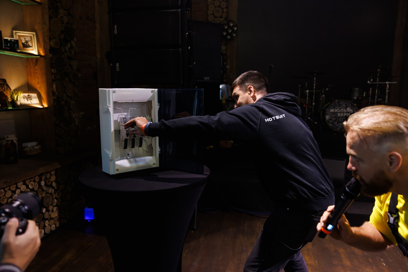 4_iek-346_resized.jpg 4_iek-346_resized.jpg