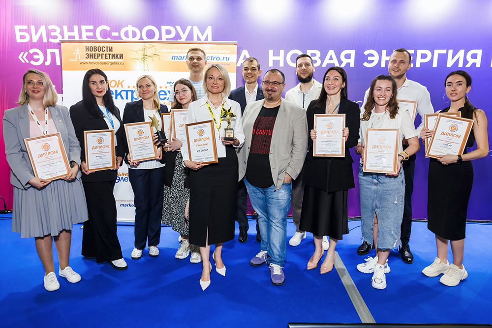 5_0R8A7618+.jpg 5_0R8A7618+.jpg